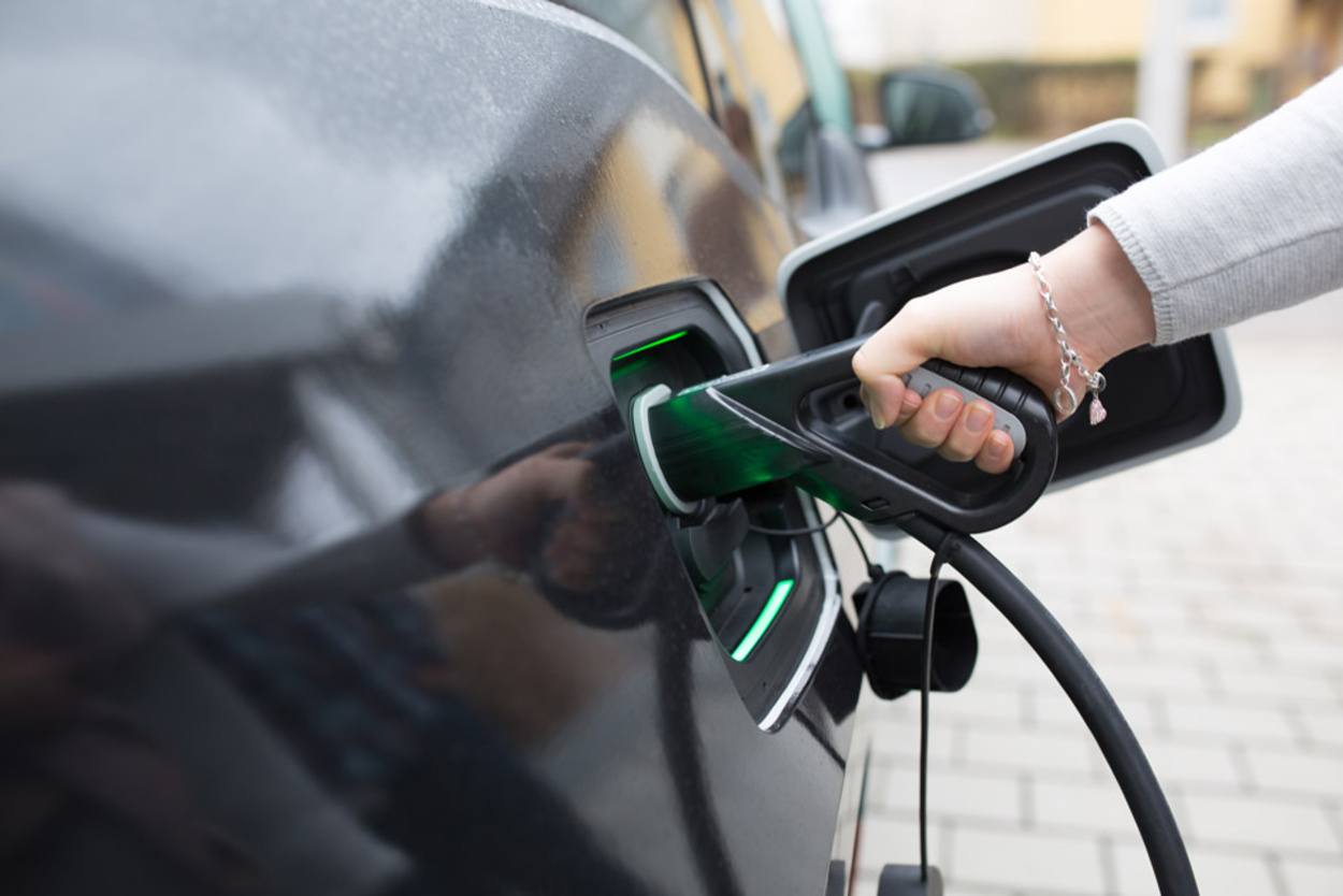 Elektro­mobilität bei META Meisterbetrieb für Elektro-Technische Anlagen in Frankfurt