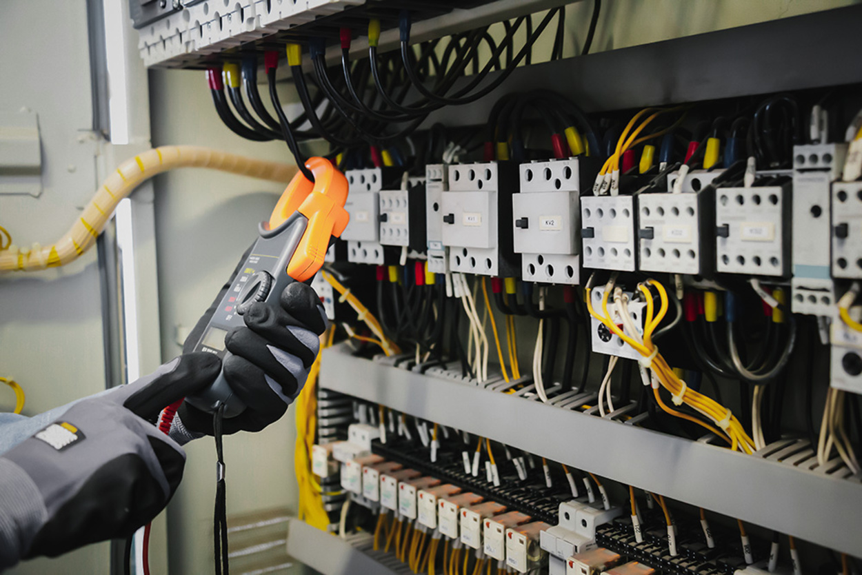DGUV Vorschrift 3-Check bei META Meisterbetrieb für Elektro-Technische Anlagen in Frankfurt