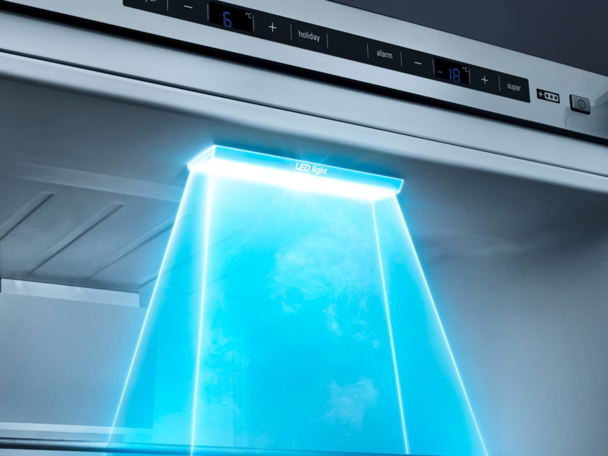 LED Licht bei META Meisterbetrieb für Elektro-Technische Anlagen in Frankfurt