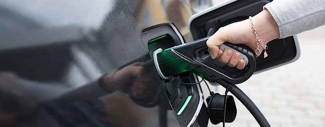 Elektro­mobilität bei META Meisterbetrieb für Elektro-Technische Anlagen in Frankfurt